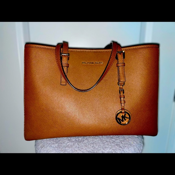 Michael Kors Jet set Sofiano leather tote bag - Picture 7 of 11